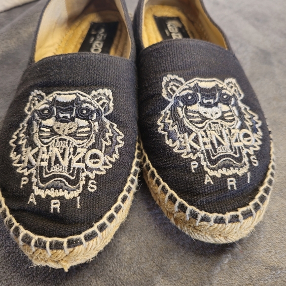 KENZO PARIS FLATS - Picture 10 of 10